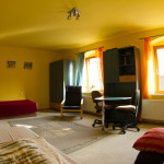 großes Zimmer