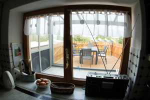 Blick zur überdachten Terrasse